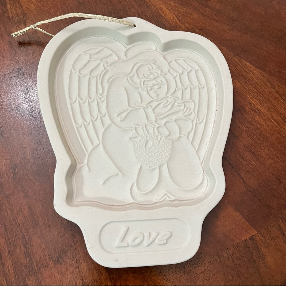 Longaberger Love Angel Ceramic Cookie Mold 1995